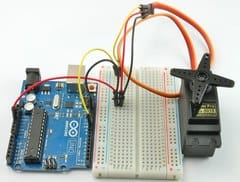 Servo signal and power connection visual