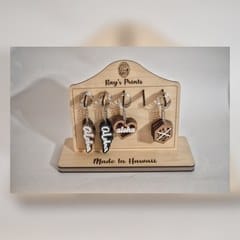 Keychain display project photo