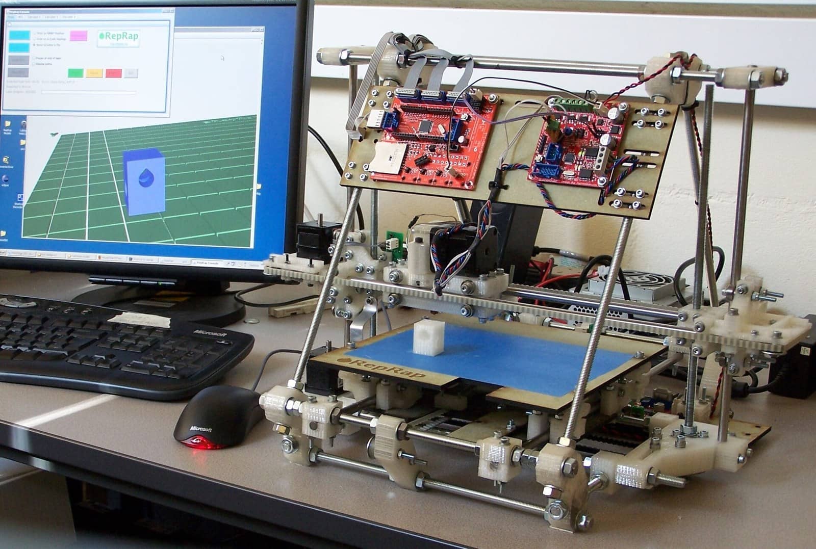 RepRap Mendel, a triangular-framed 3D printer